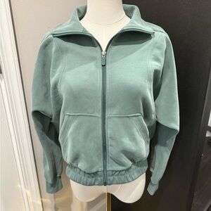 Lululemon Athletica brushed softstream funnel neck in Medium Forest